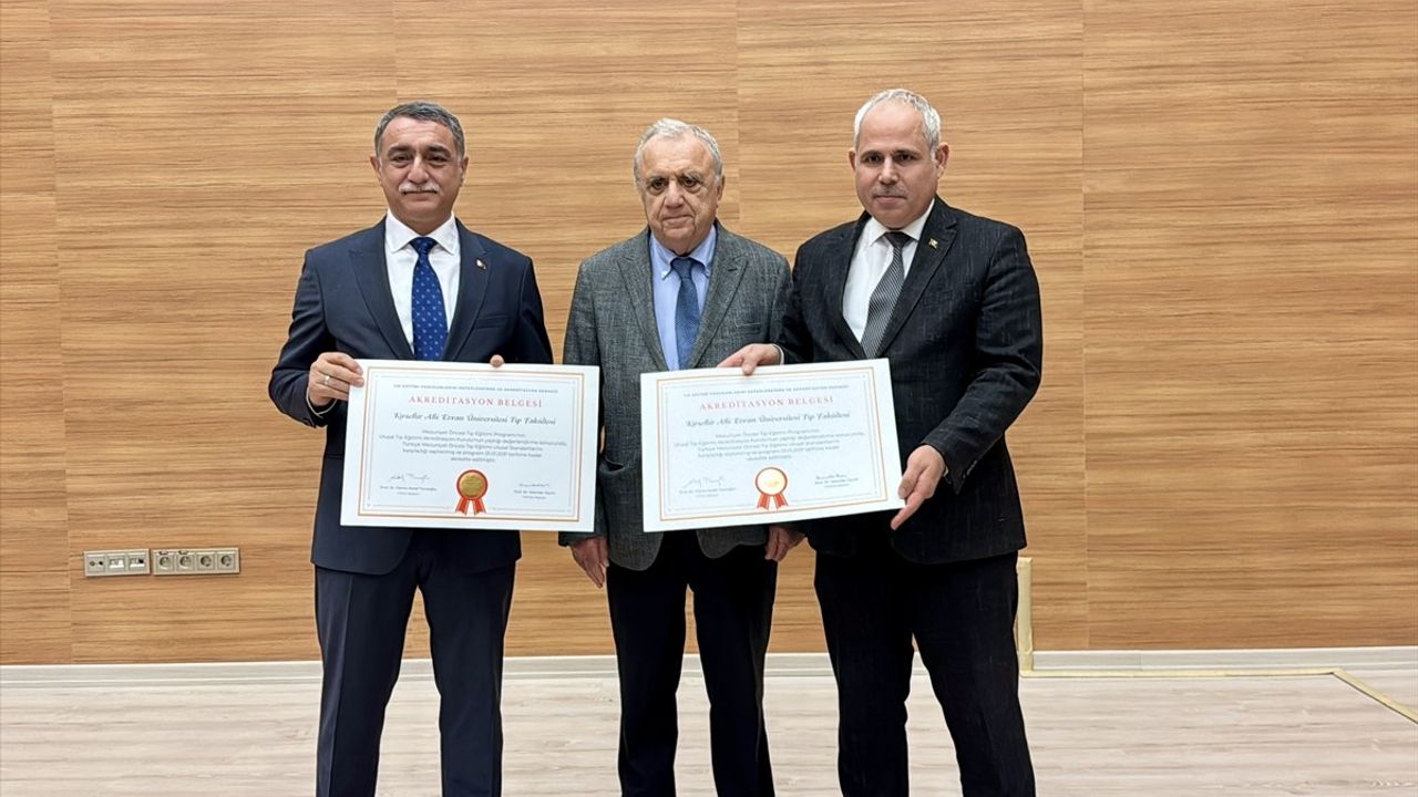 KAEÜ Tıp Fakültesi Akreditasyon Belgesi Aldı