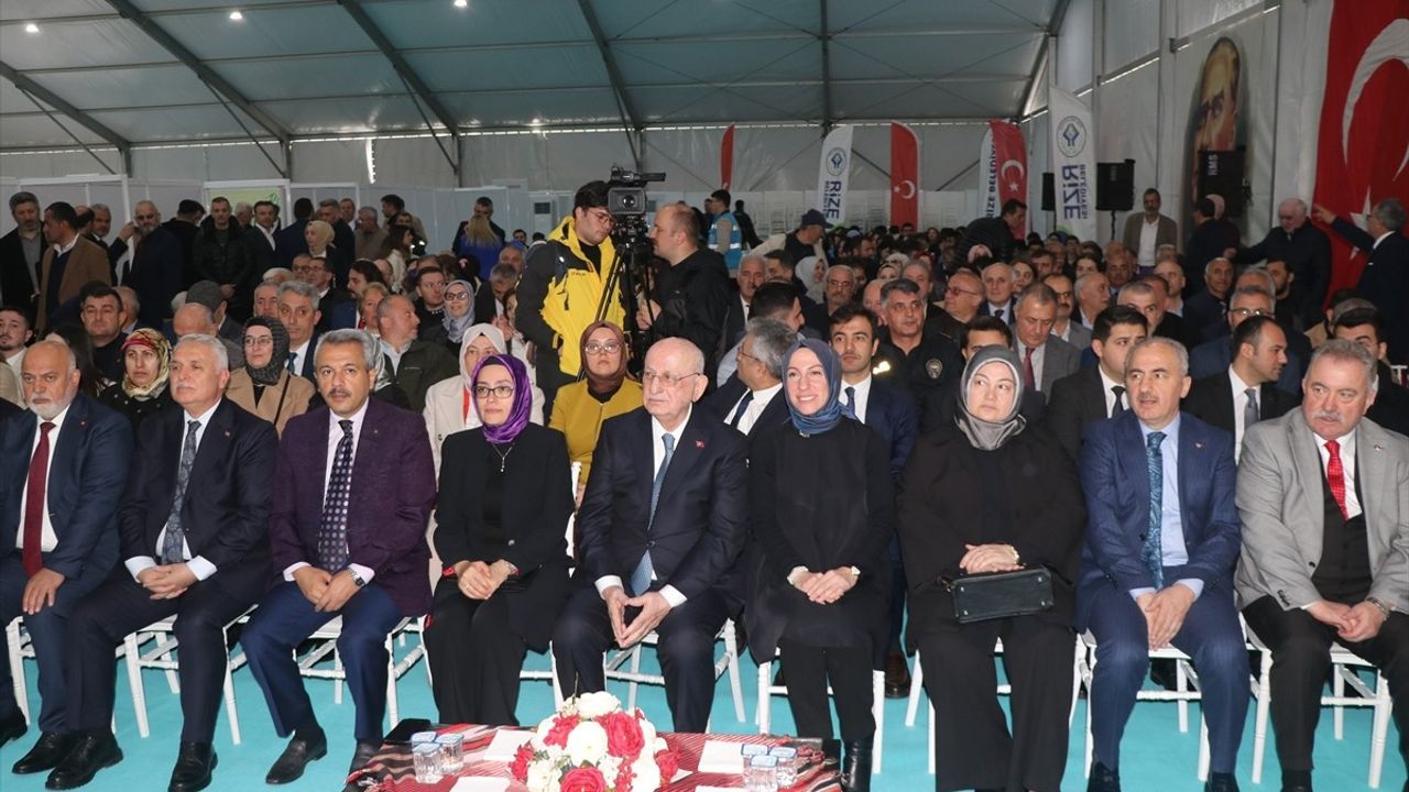 Kahraman: Gelişimimize Barikatlar Örülüyor