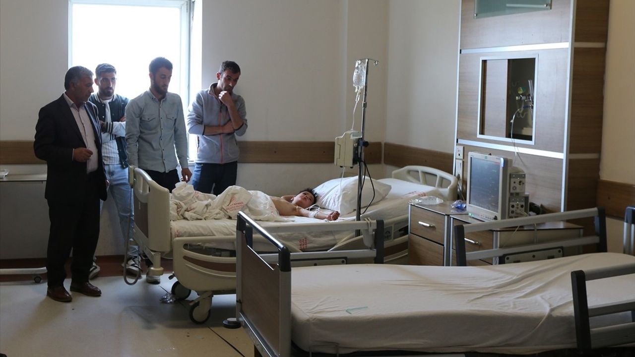 Kars’ta 8 Çocuk Zehirlenerek Hastaneye Kaldırıldı, 6’sı Taburcu Edildi