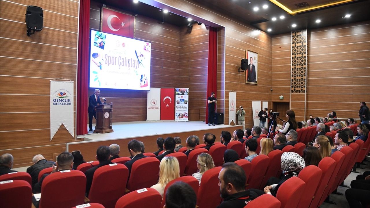 Kastamonu'da Spor Çalıştayı Faaliyete Geçti