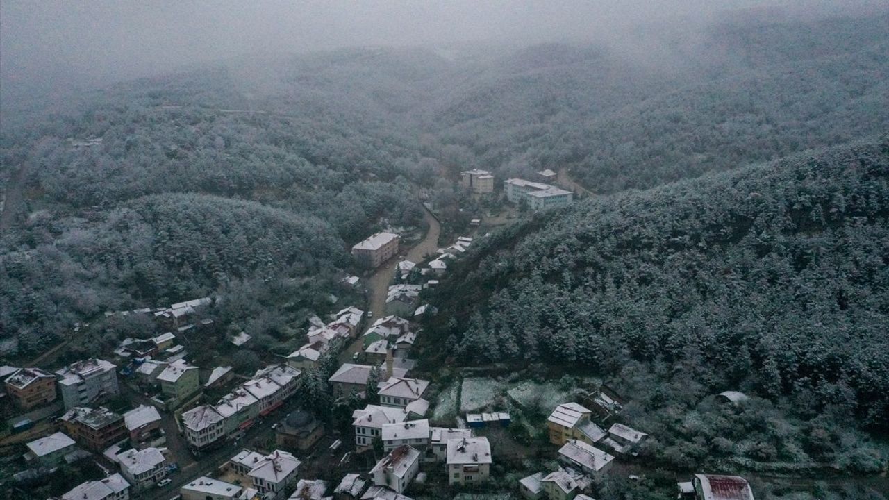Kastamonu'da Yeni Kar Yağışı Etkisini Gösterdi
