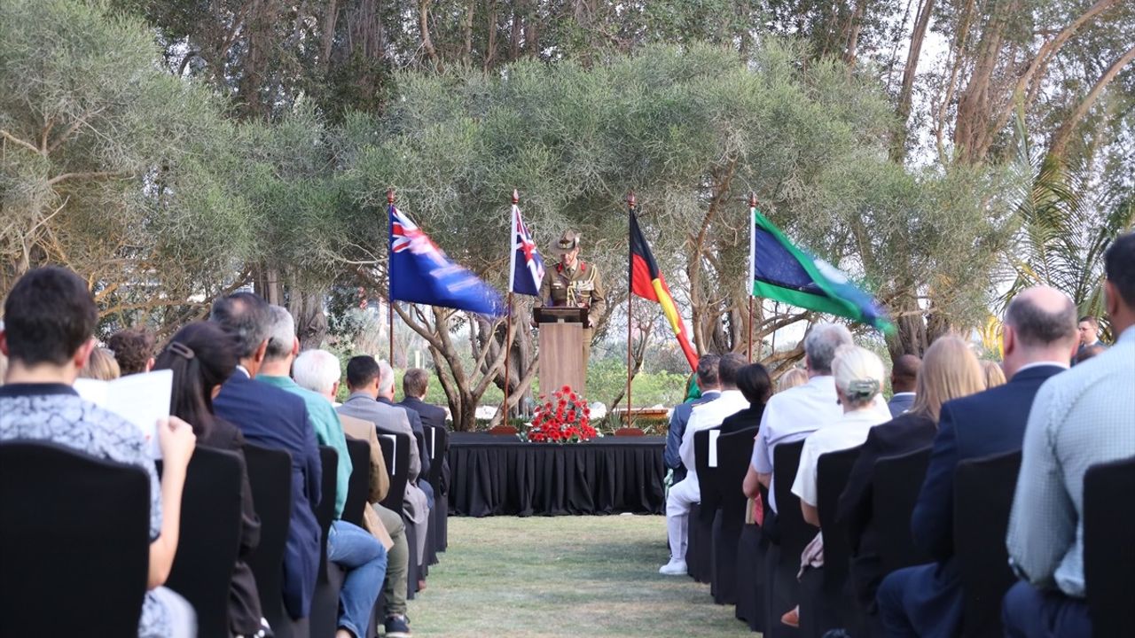 Katar'da Anzak Günü Anma Töreni Gerçekleştirildi