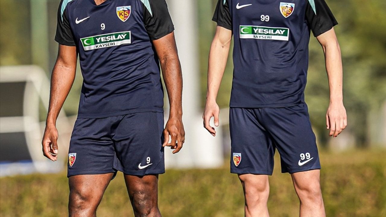 Kayserispor, Fenerbahçe Maçına Hazırlıklarını Sürdürüyor