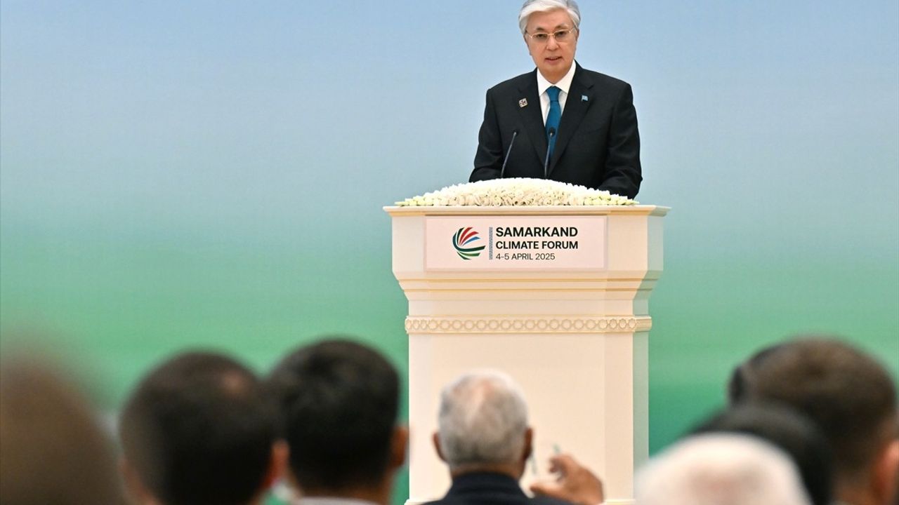 Kazakistan Cumhurbaşkanı Tokayev, İklim Değişikliği Sorununa Dikkat Çekti