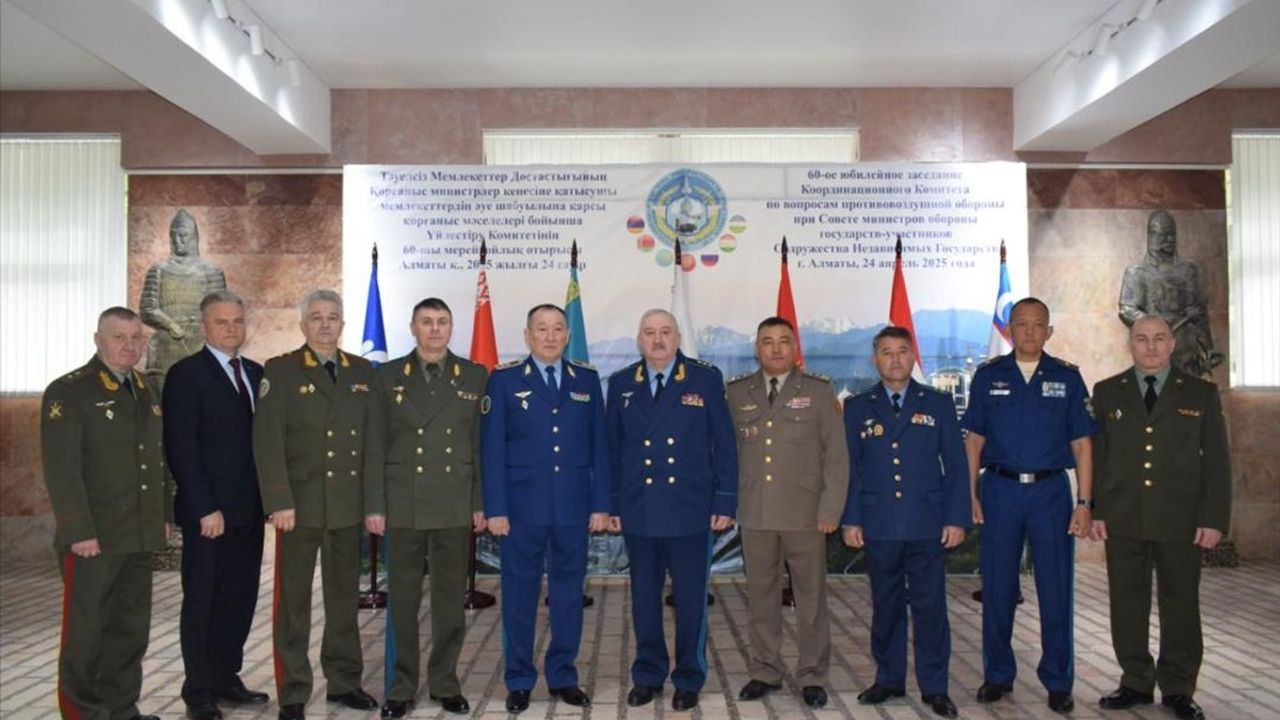 Kazakistan'da BDT Ülkeleri Hava Savunma Sistemi Üzerine Toplandı