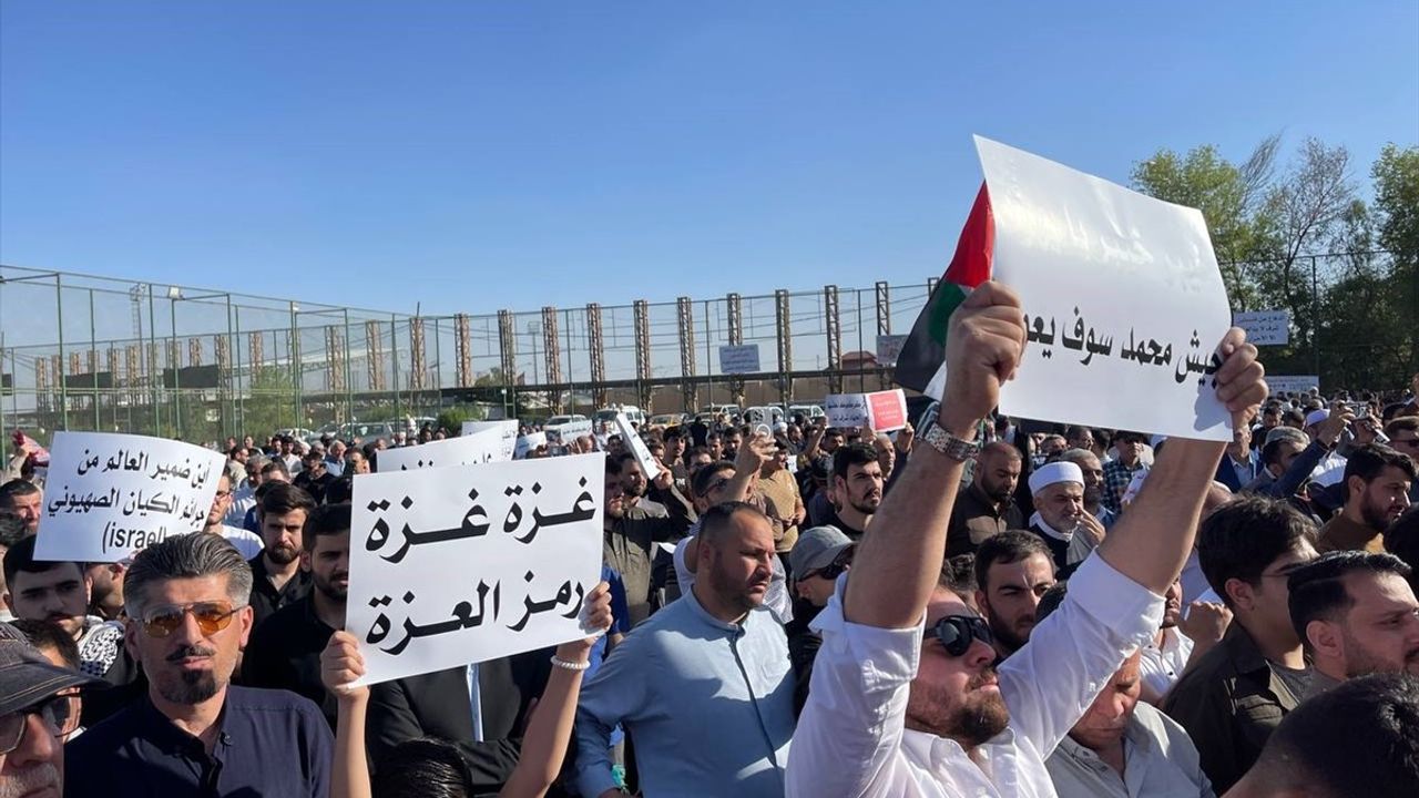 Kerkük'te Gazze'ye Destek Gösterisi Düzenlendi