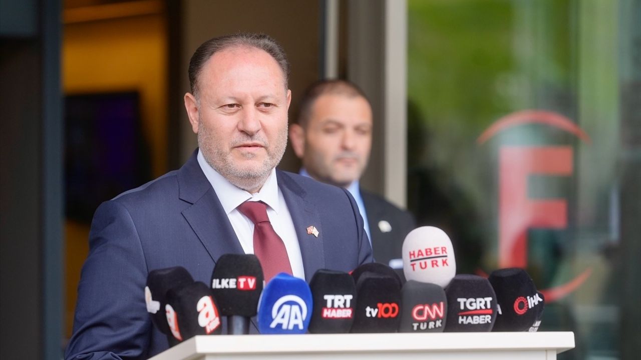 KKTC Meclis Başkanı Ziya Öztürkler'den Sırrı Süreyya Önder'e Ziyaret