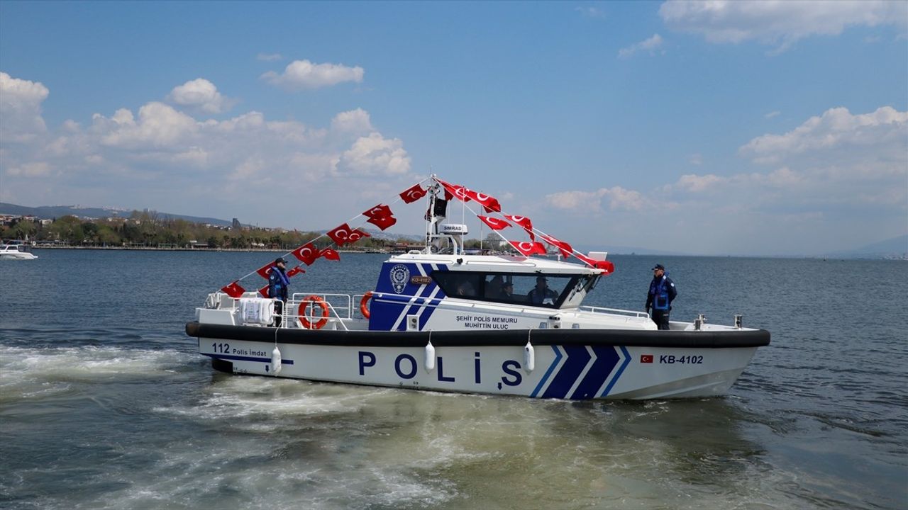 Kocaeli'de Şehit Polis Muhittin Uluç'un Adını Taşıyan Deniz Kontrol Botu Hizmete Girdi