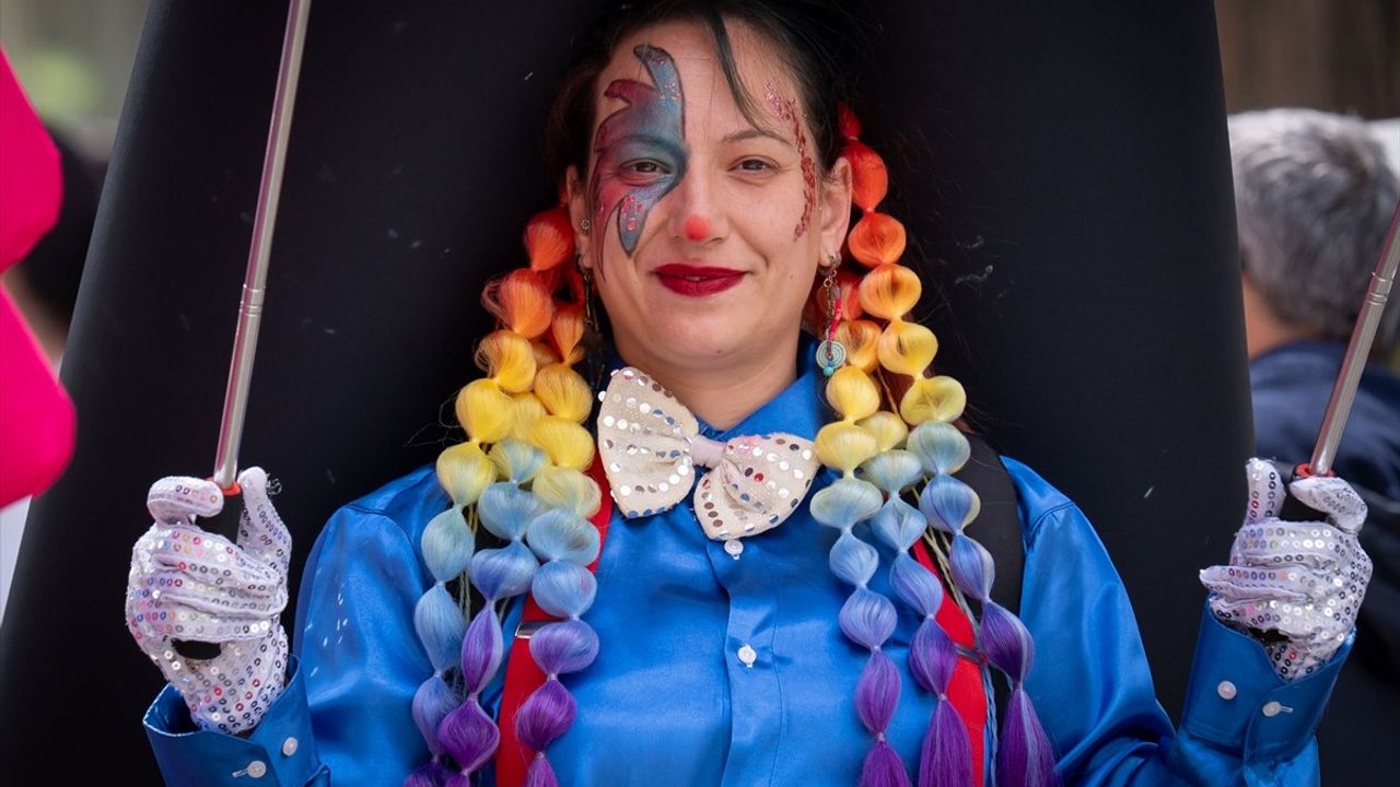 Küçük Hanımlar Küçük Beyler Uluslararası Çocuk Tiyatroları Festivali "Mucizeler Diyarı" ile Başladı