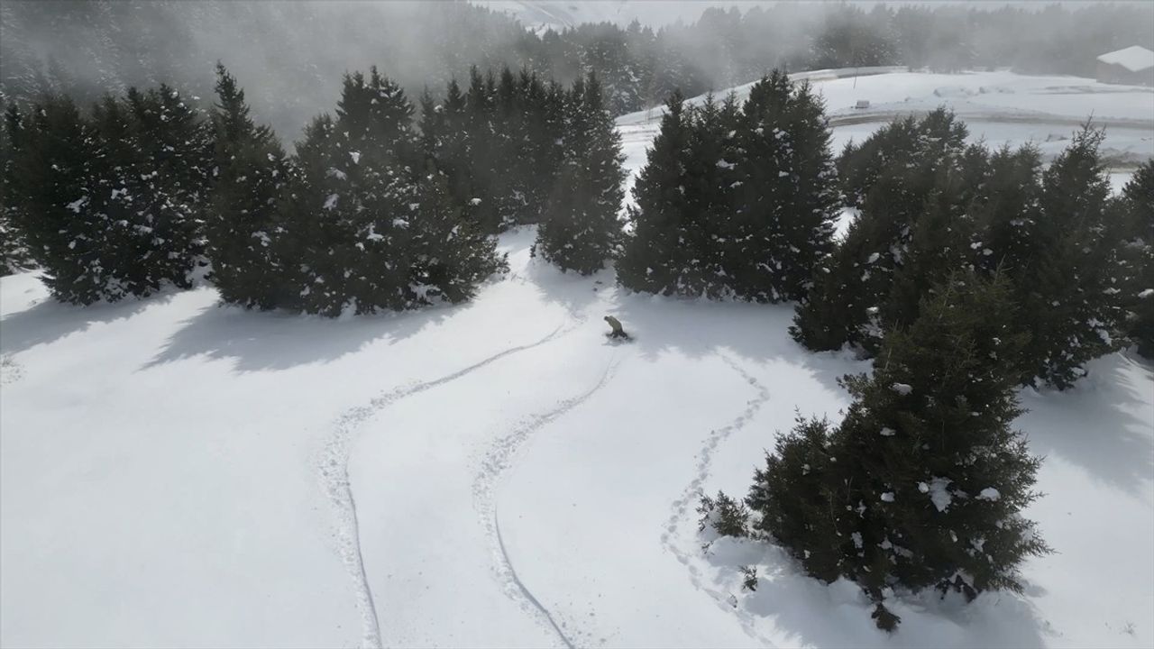 Kümbet Yaylası'nda İlkbaharda Snowboard Keyfi