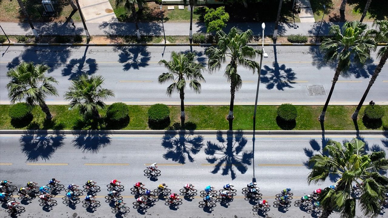 Mersin Uluslararası Bisiklet Turu'nda Şampiyon Stefan de Bod