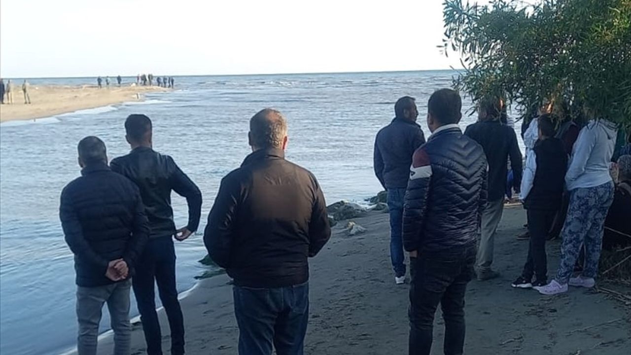 Muğla'da Denize Düşen Enver Gencel için Arama Çalışmaları Devam Ediyor