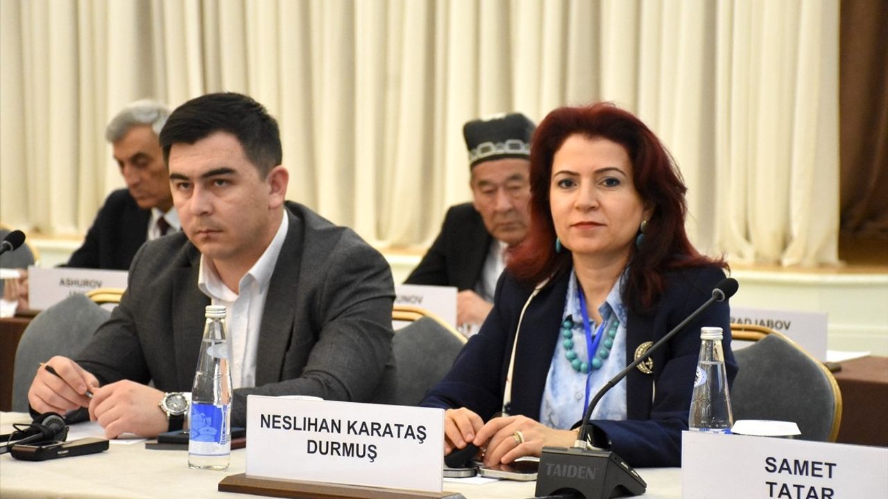 Özbekistan'da Yerel Meclislerin İyileştirilmesi Konferansı Yapıldı