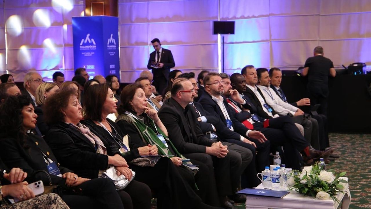 Palandöken Ekonomi Forumu'nda Yapay Zeka Konuşuldu