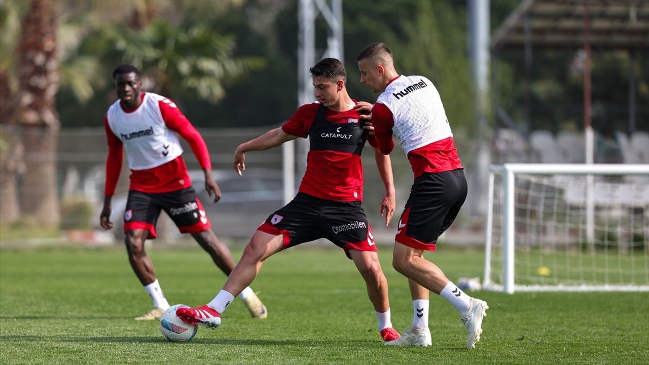 Reeder Samsunspor, Galatasaray Maçına Hazırlanıyor