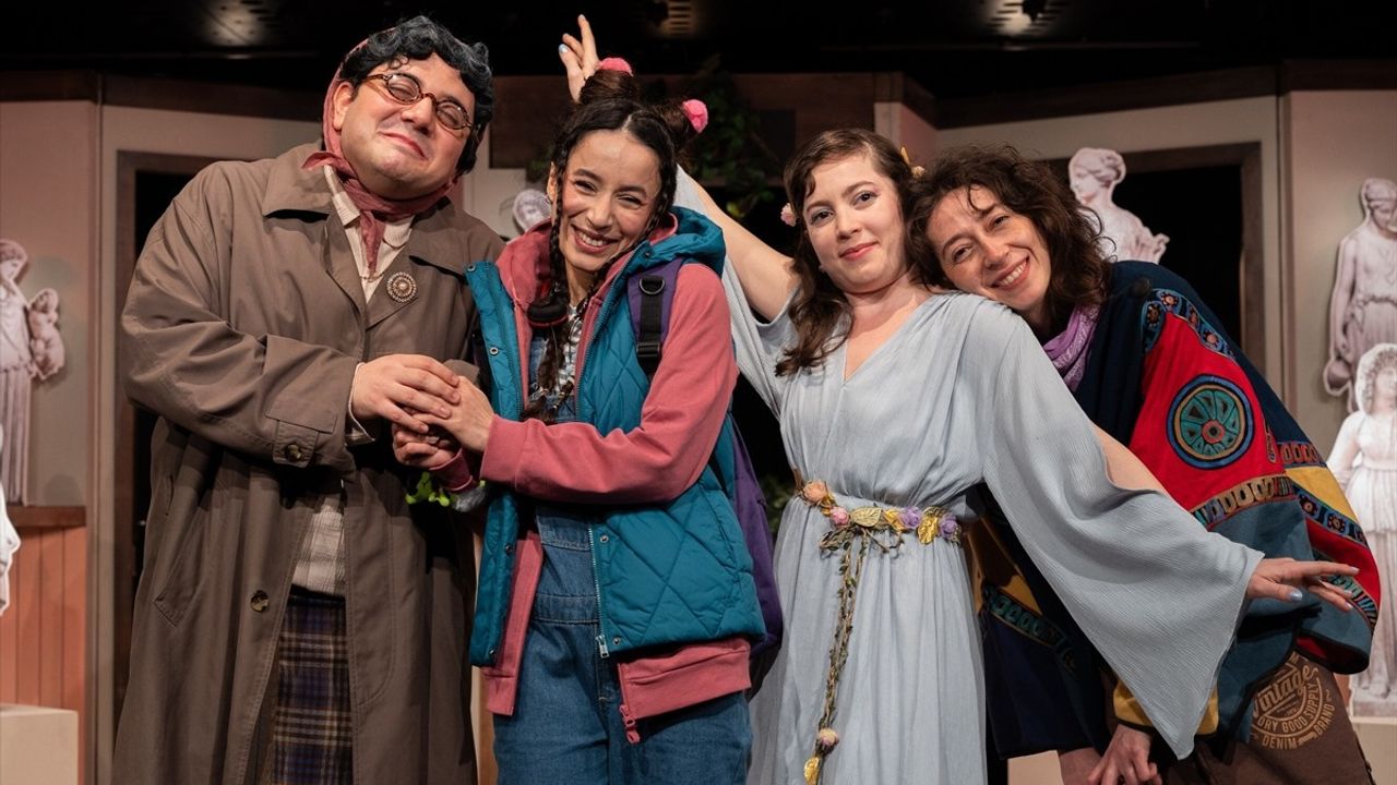 Sabancı Gösteri Merkezi, Nisan Ayında Sanatseverleri Bekliyor