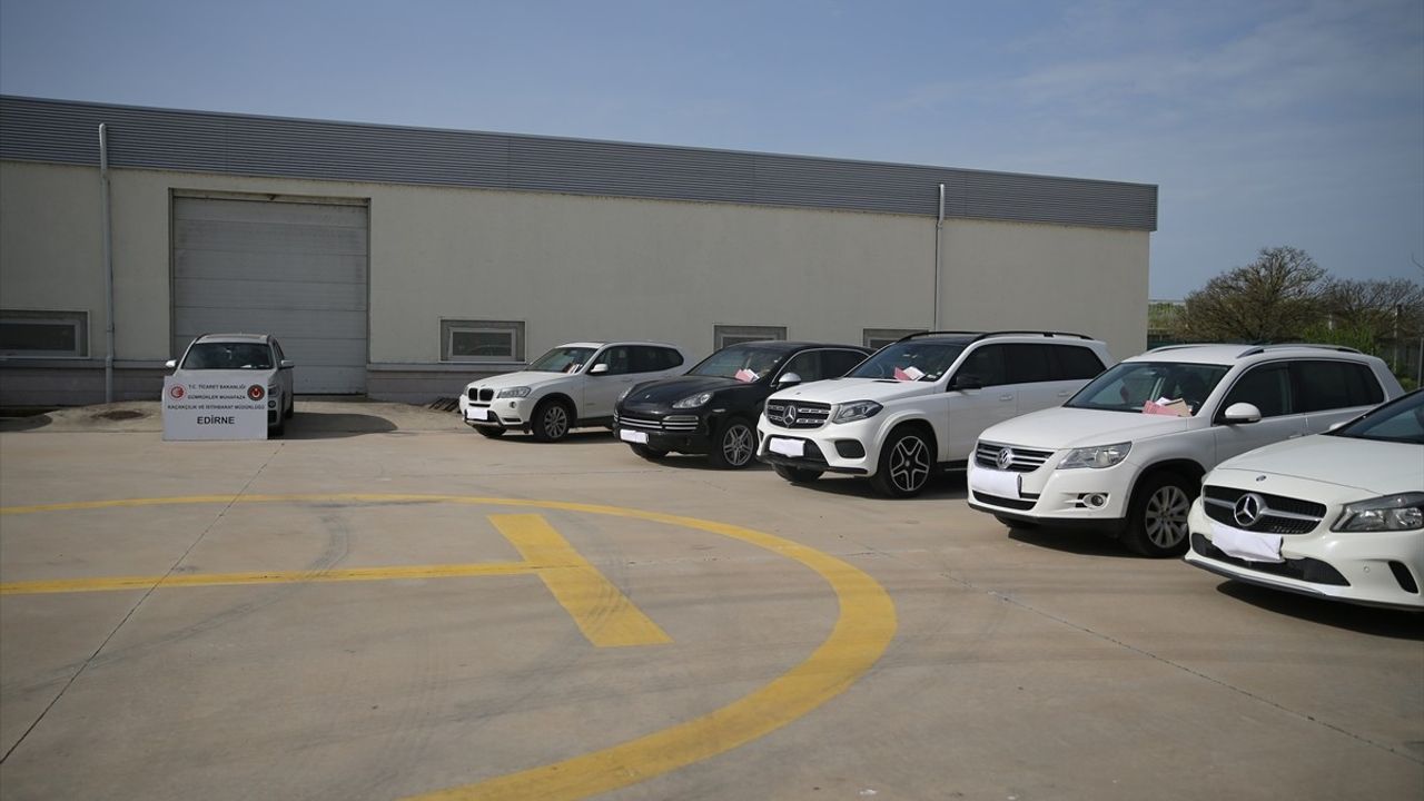 Sahte Emeklilik Belgeleriyle Kaçak Araç Girişi Engellendi