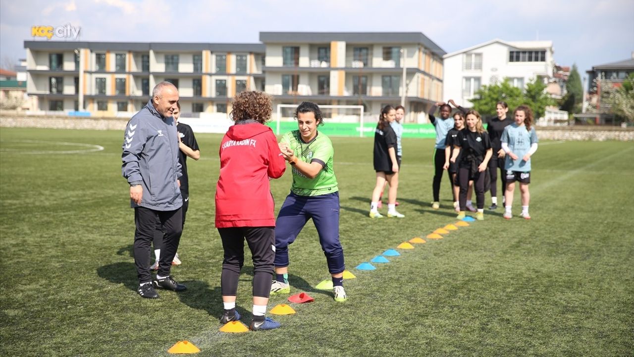 Sakarya Kadın Futbol Spor Kulübü, Süper Lig İçin Yola Çıkıyor