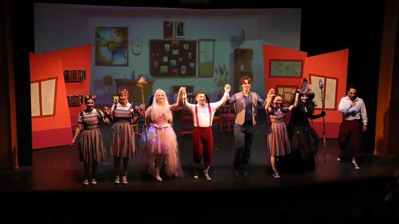 SAMDOB, 23 Nisan'a Özel Ücretsiz Çocuk Oyunu: 'Okulumuz Orman'