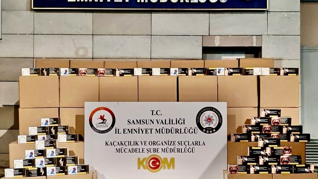 Samsun'da Minibüste 1 Milyon 920 Bin Makaron Ele Geçirildi