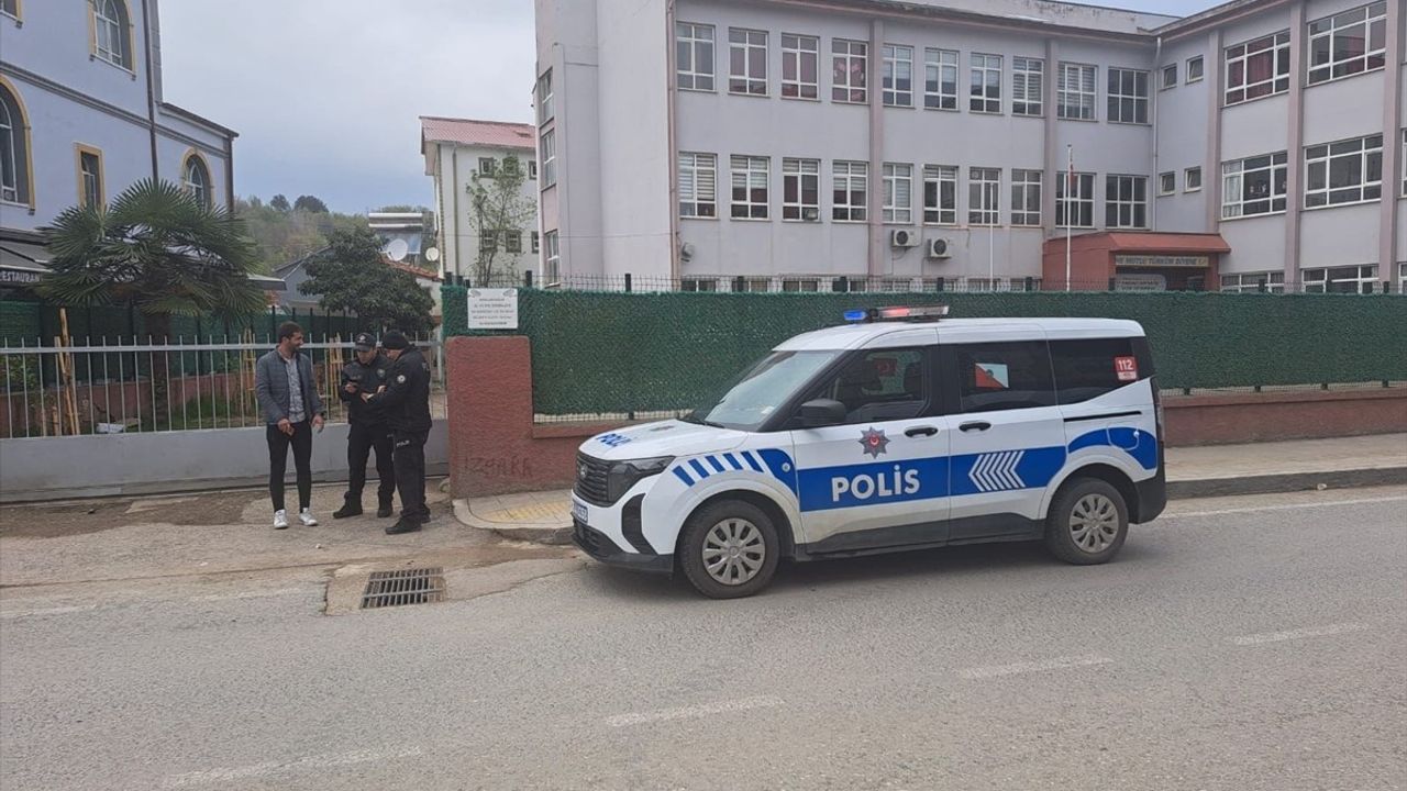 Samsun'da Okul Çevrelerinde Denetim: 15 Servise Ceza Kesildi