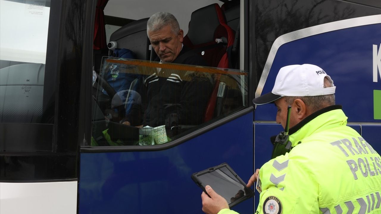 Samsun'da Ramazan Bayramı Trafik Denetimleri Gerçekleştirildi