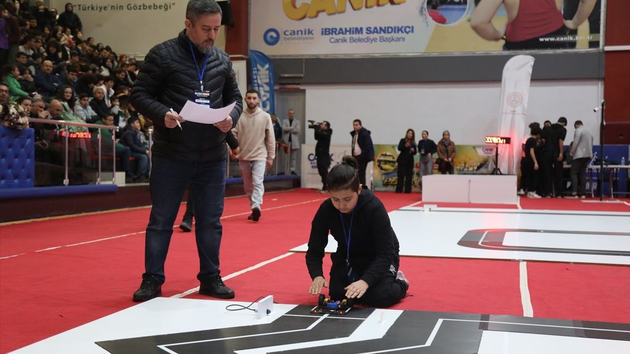 Samsun'da ROBOSAM Robot Yarışması Gerçekleşti