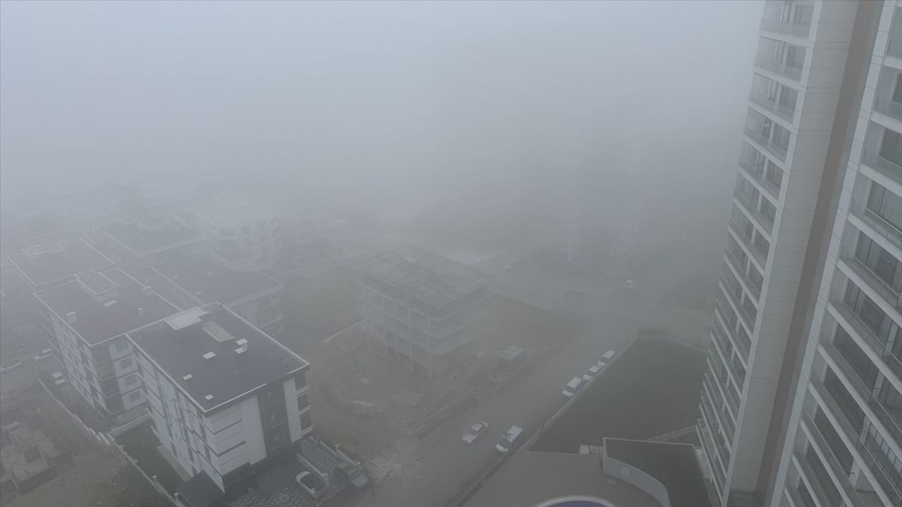 Samsun'da Sis Etkisini Artırıyor: Görüş Mesafesi 30 Metreye Düştü