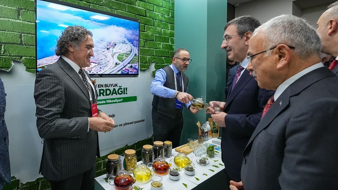 Sanayi ve Teknoloji Bakanı Kacır, DOKAP Eylem Planı'nı Açıkladı: 158 Proje İçin 394 Milyar Lira Kaynak