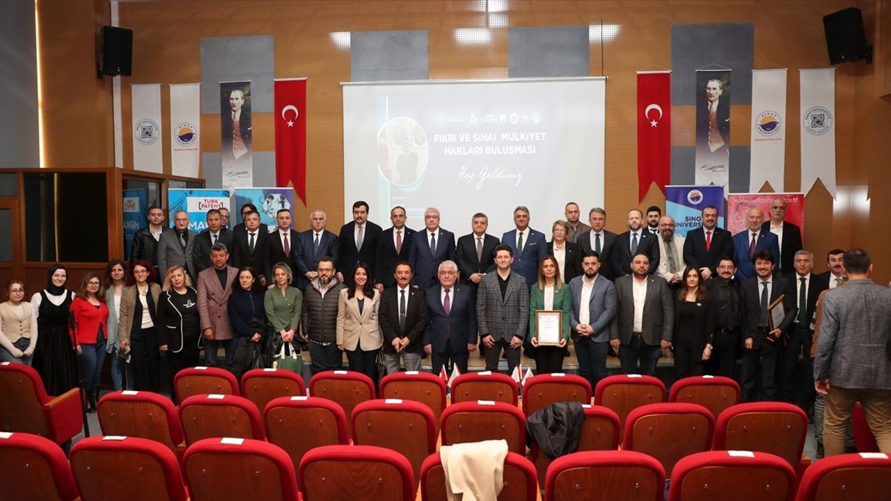 Sinop'ta Fikri Mülkiyetin Akademik Hayattaki Rolü Paneli Düzenlendi