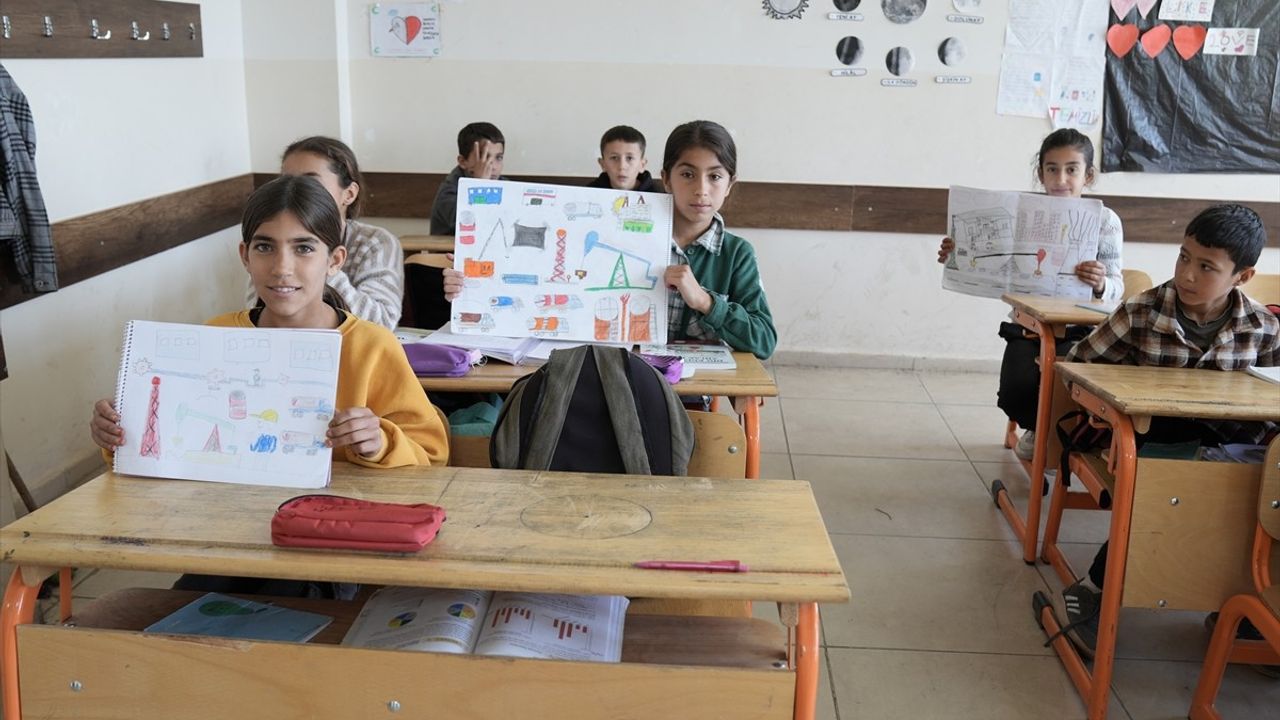 Şırnaklı Öğrencilerin Meslek Hedeflerine Mühendislik Ekleniyor