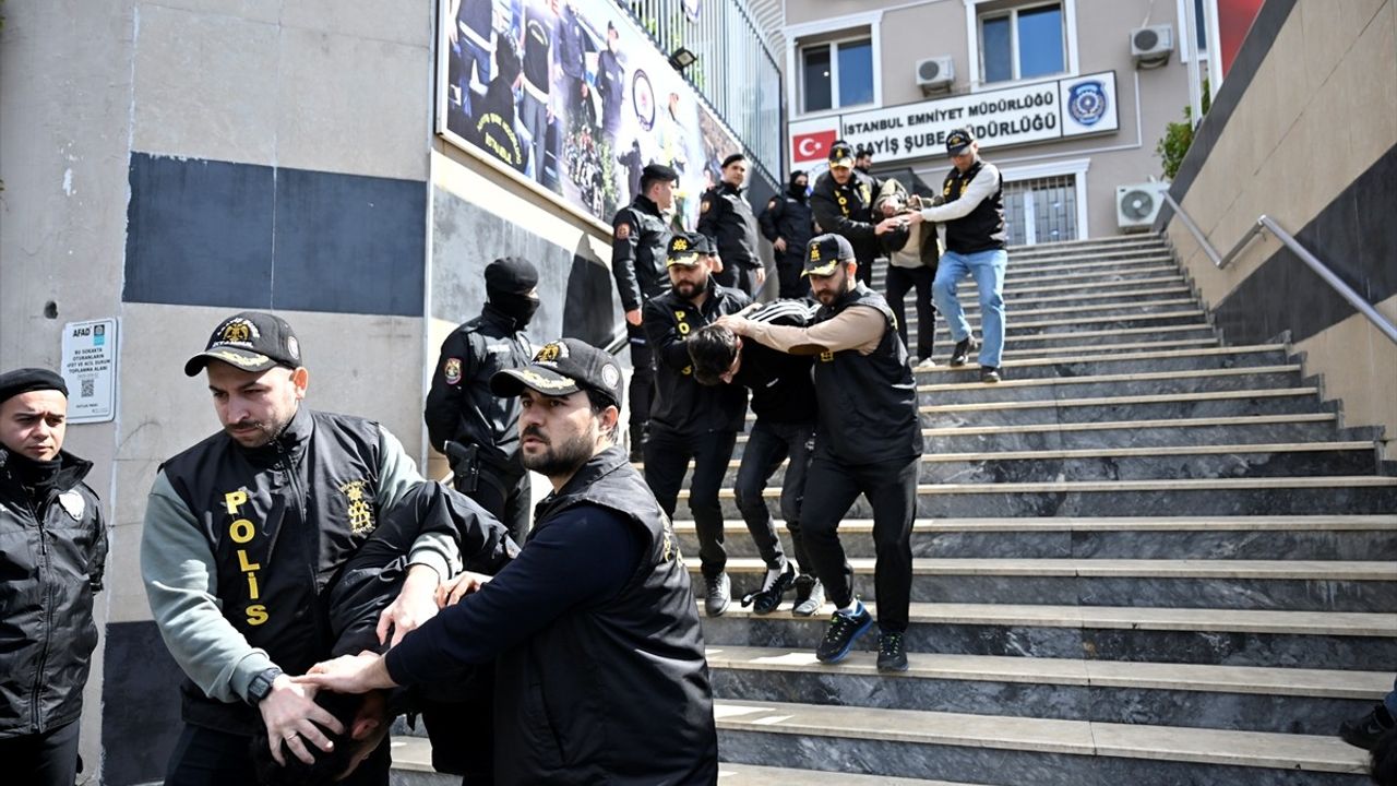 Şişli'deki Silahlı Saldırıda 6 Şüpheli Adliyeye Sevk Edildi