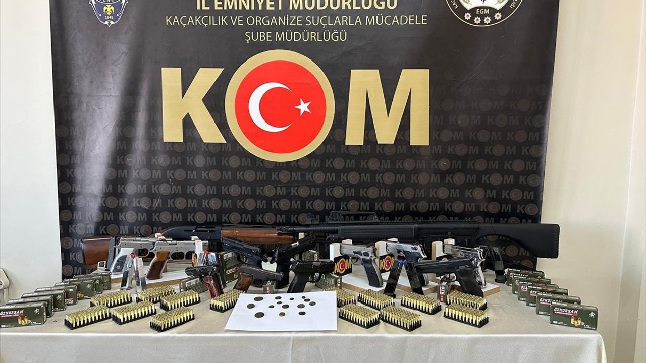 Sivas merkezli silah kaçakçılığı operasyonunda 18 şüpheli yakalandı