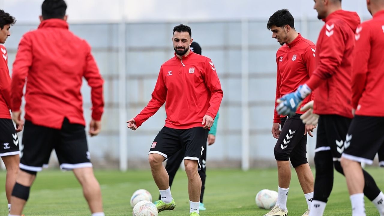 Sivasspor, Çaykur Rizespor Maçına Hazırlıklarını Tamamladı