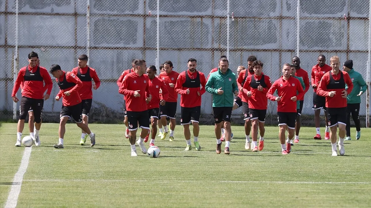 Sivasspor, Galatasaray Maçına Hazırlık Sürecini Devam Ettiriyor