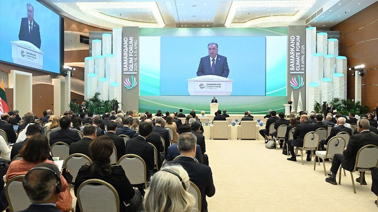 Tacikistan Cumhurbaşkanı, Gelişmekte Olan Ülkelere Yönelik Afet Yardım Fonlarının Arttırılmasını Talep Etti