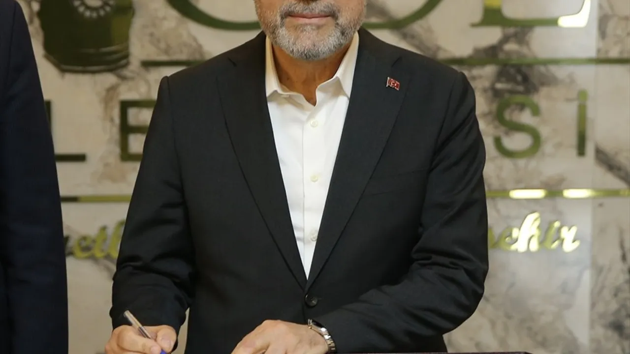 Tarım ve Orman Bakanı İbrahim Yumaklı Niğde'de Ziyaretlerde Bulundu