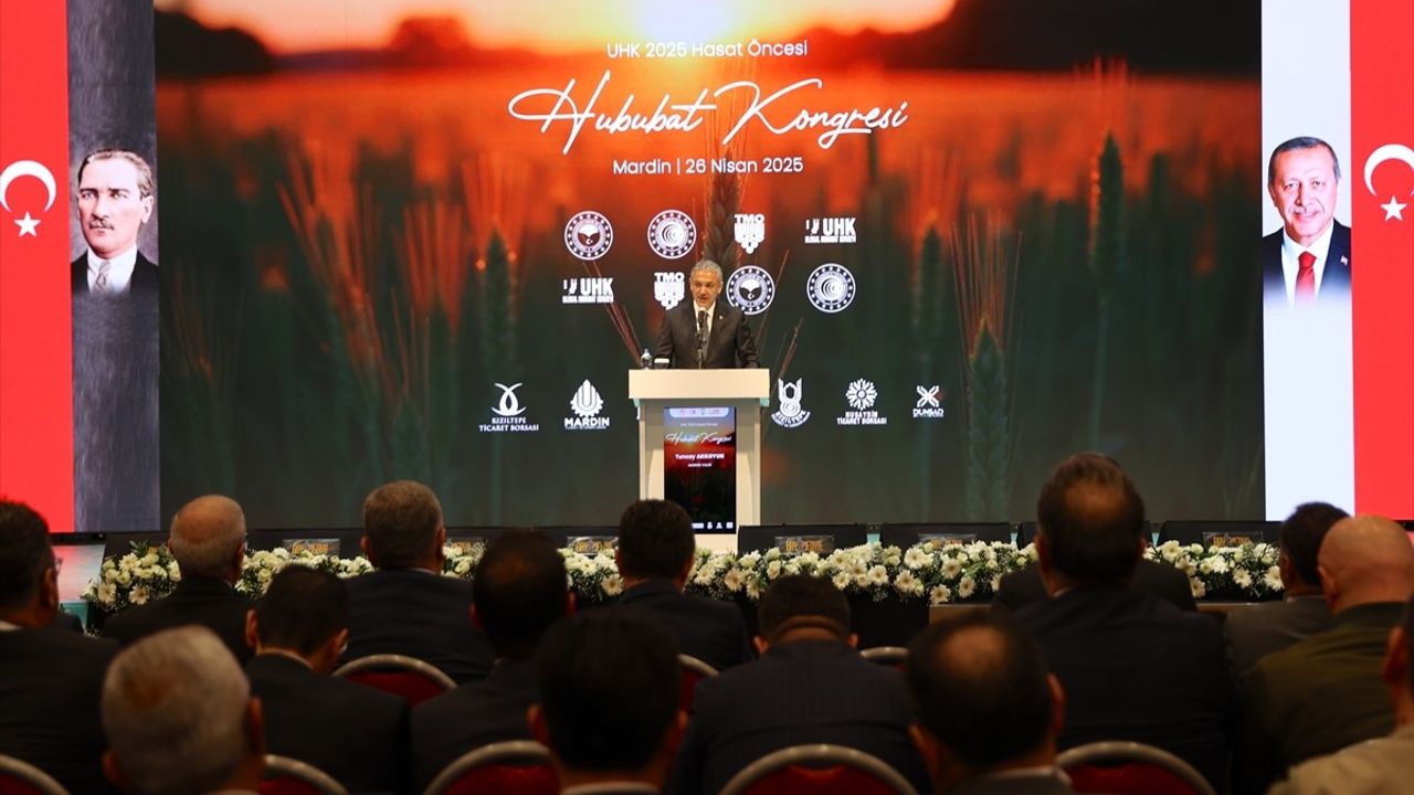 Tarım ve Orman Bakanı Yumaklı, 2025 Hasat Öncesi Hububat Kongresi'nde Önemli Açıklamalarda Bulundu