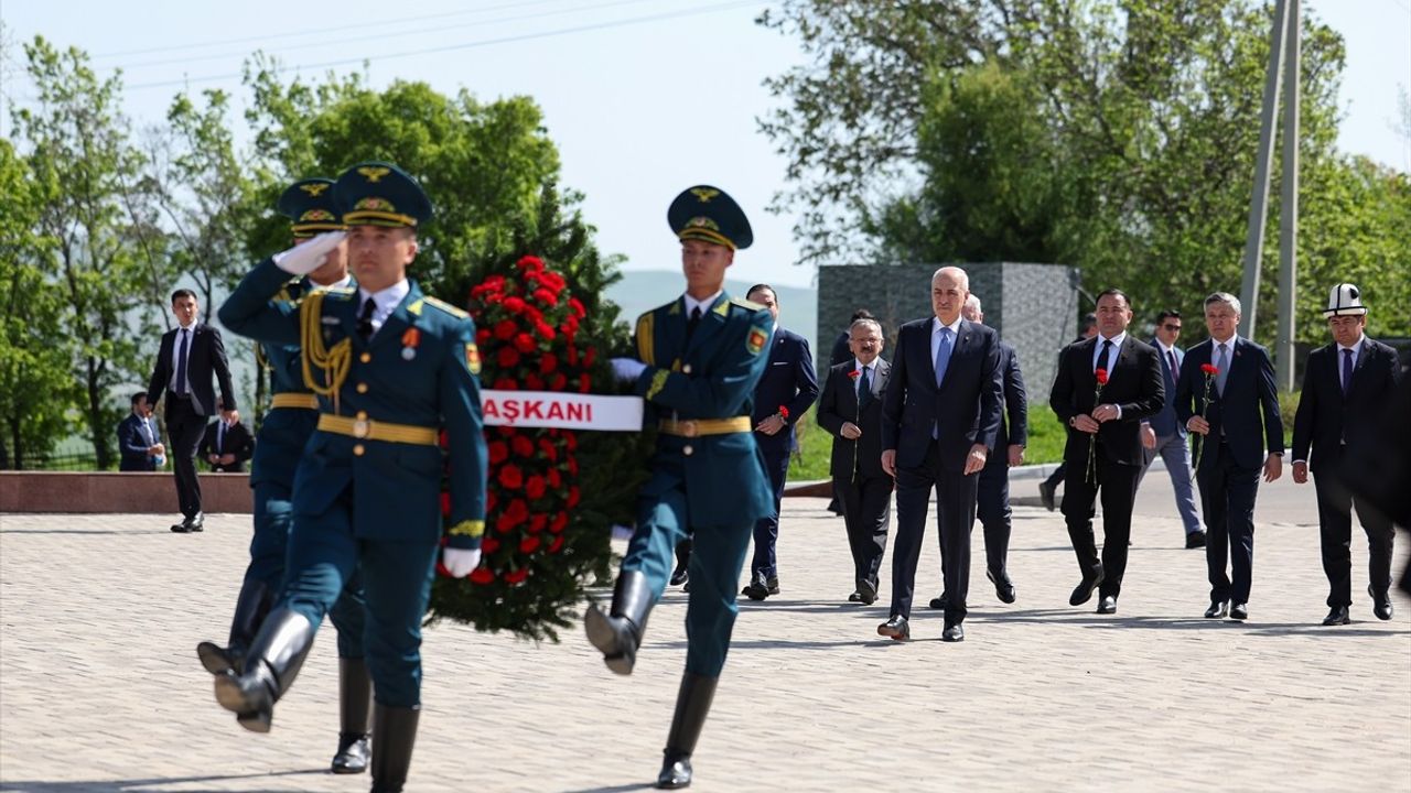 TBMM Başkanı Numan Kurtulmuş Kırgızistan’da Ata-Beyit Ulusal Tarih ve Anıt Kompleksi'ni Ziyaret Etti