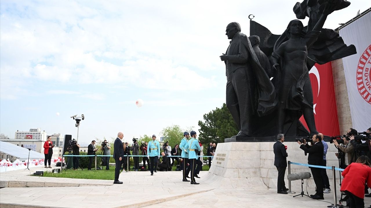 TBMM'nin Açılışının 105. Yıl Dönümü: Çelenk Töreni Gerçekleşti