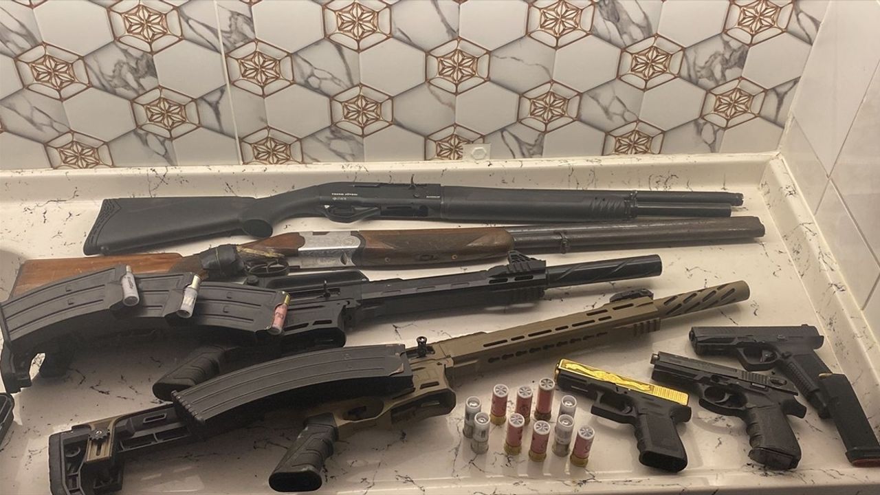 Tekirdağ'da Eş Zamanlı Operasyon: 10 Şüpheli Gözaltına Alındı