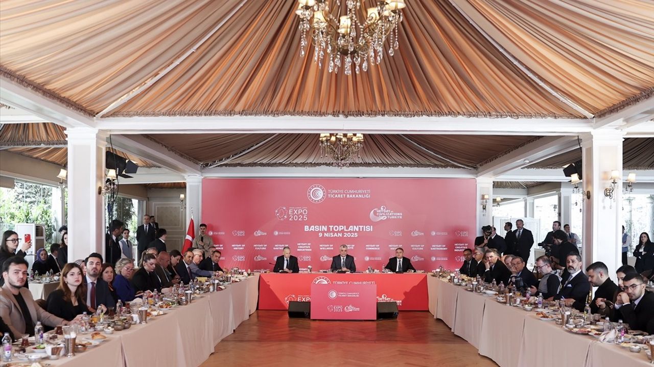 Ticaret Bakanı Bolat, EXPO 2025 Osaka'da Türkiye'nin Temsili Hakkında Bilgiler Verdi