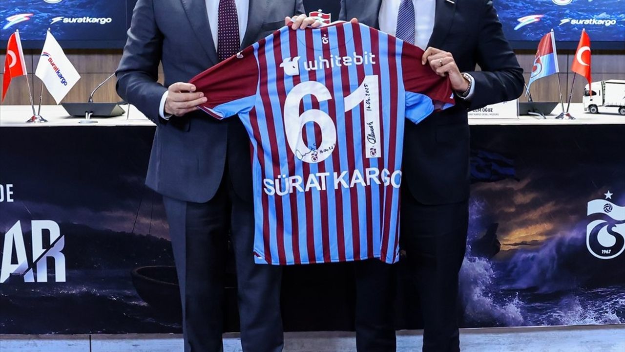 Trabzonspor'un Resmi Kargo Sponsorluğu Sürat Kargo ile Sağlandı