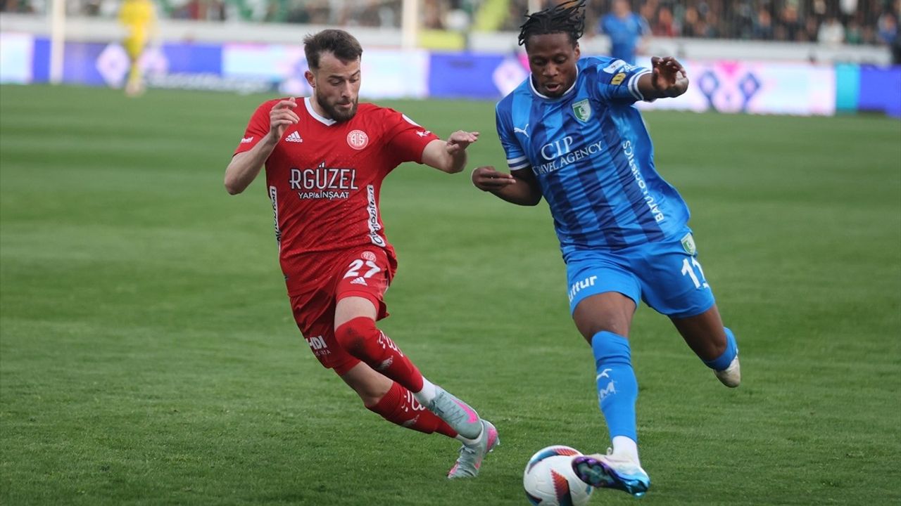 Trendyol Süper Lig: Sipay Bodrum FK ve Onvo Antalyaspor İlk Yarıda Beraber Kaldı