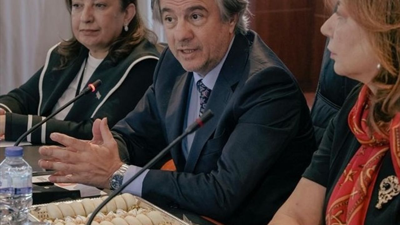 Türk İş Kadınları Tunus'ta İş Forumu Düzenledi