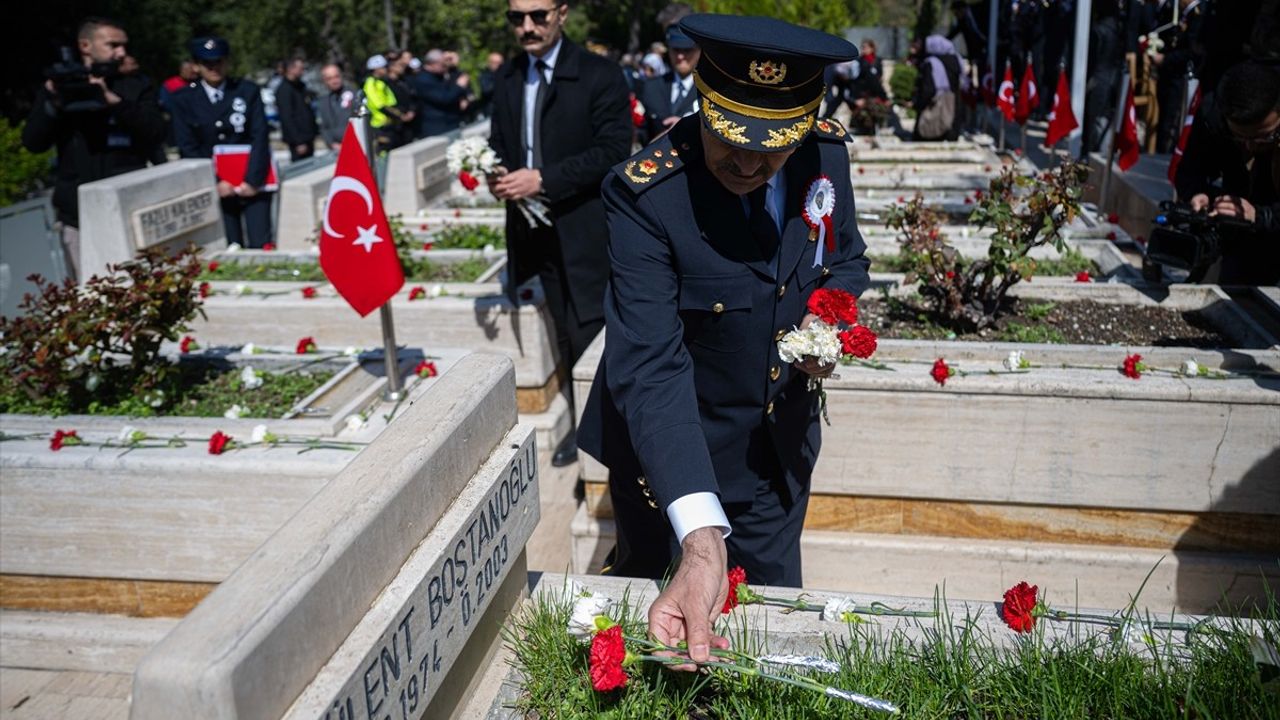 Türk Polis Teşkilatı'nın 180'inci Kuruluş Yıl Dönümü Cebeci Şehitliği'nde Törenle Kutlandı