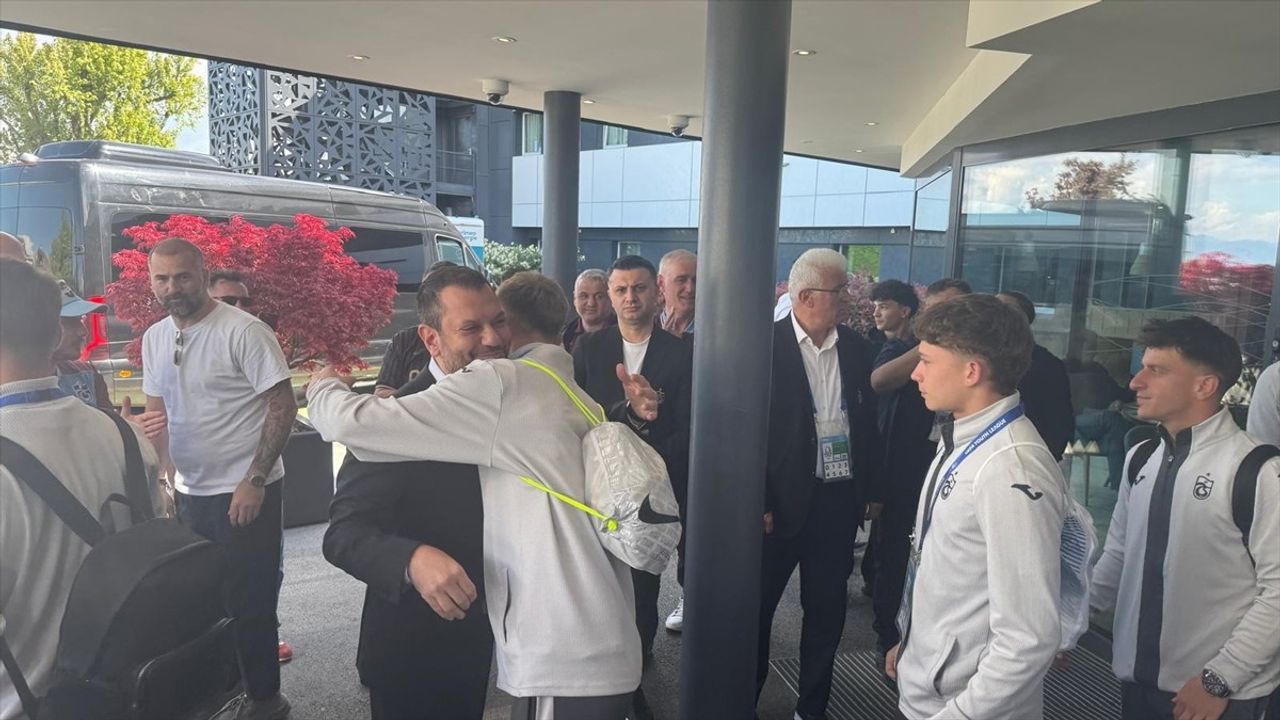 UEFA Gençlik Ligi Finali Öncesi Hami Mandıralı'ndan Destek Dolu Açıklamalar