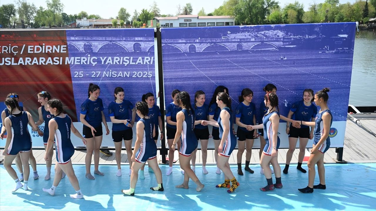 Uluslararası Meriç Kürek Yarışları'nda İkinci Gün Müsabakaları Başladı