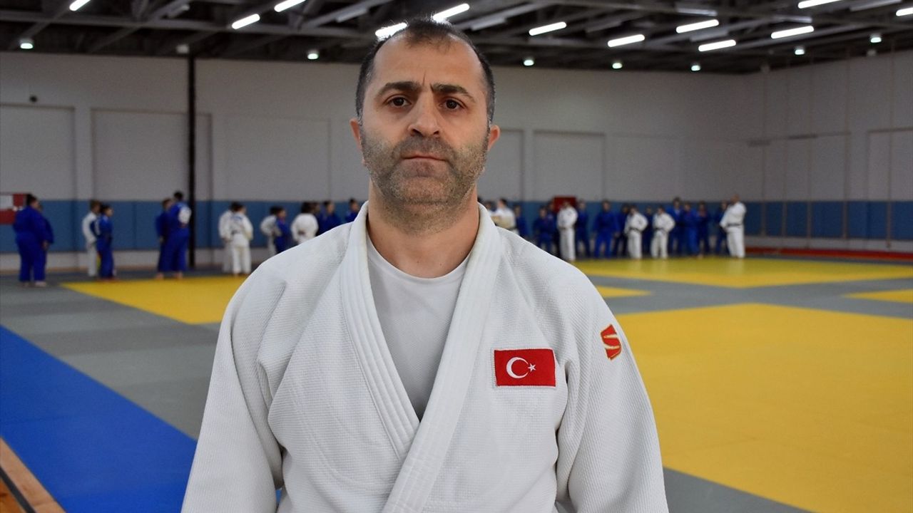Ümit ve Genç Kadın Milli Judo Takımları Trabzon'da Avrupa Kupası Hazırlıklarına Devam Ediyor