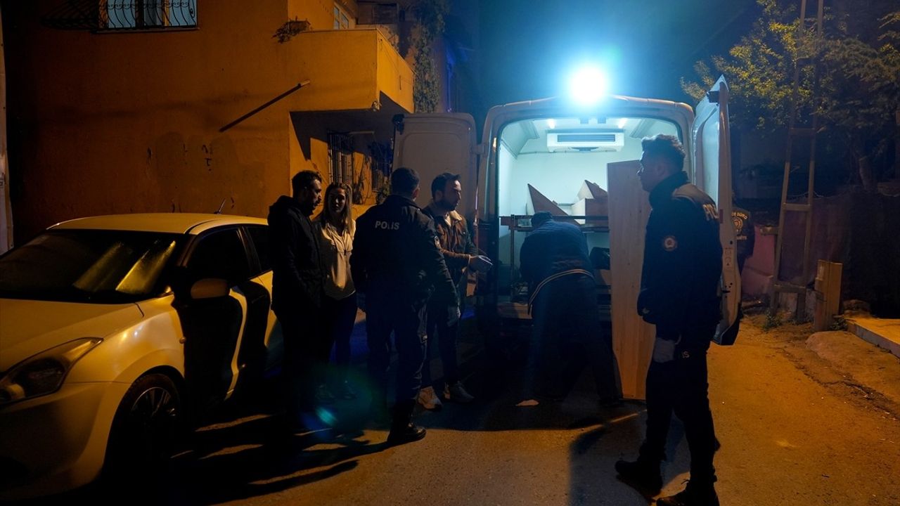 Ümraniye'de Silahlı Saldırı: Bir Kadın Hayatını Kaybetti, Şüpheli Gözaltında